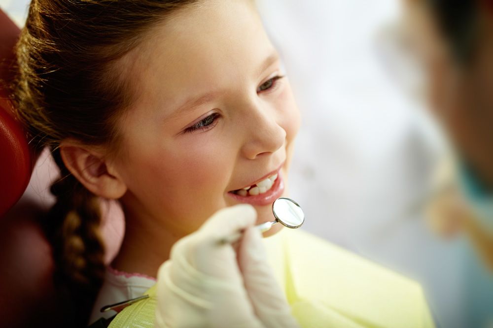 child at dentist